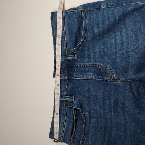 Lands' End Denim High Rise 7/8 Slim Ankle Jeans Size 4 - Picture 3 of 10